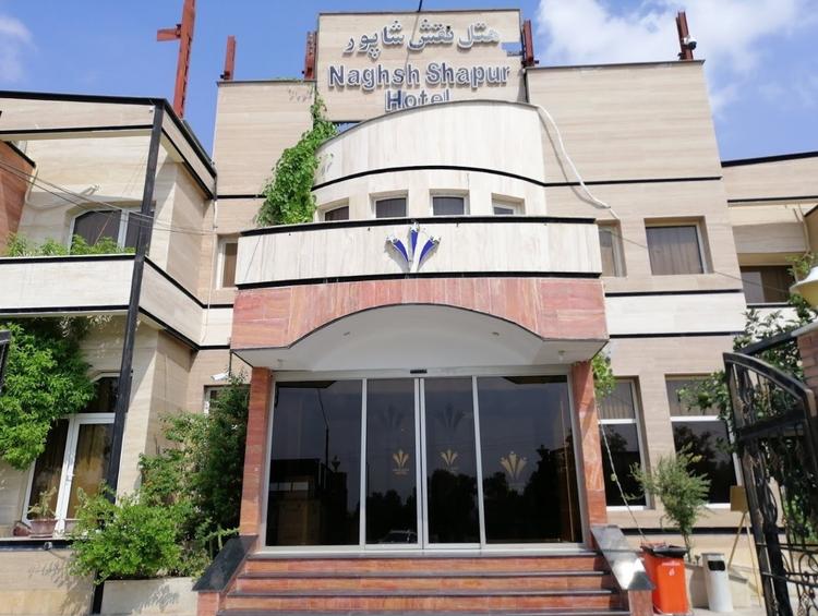 هتل نقش شاپور داراب