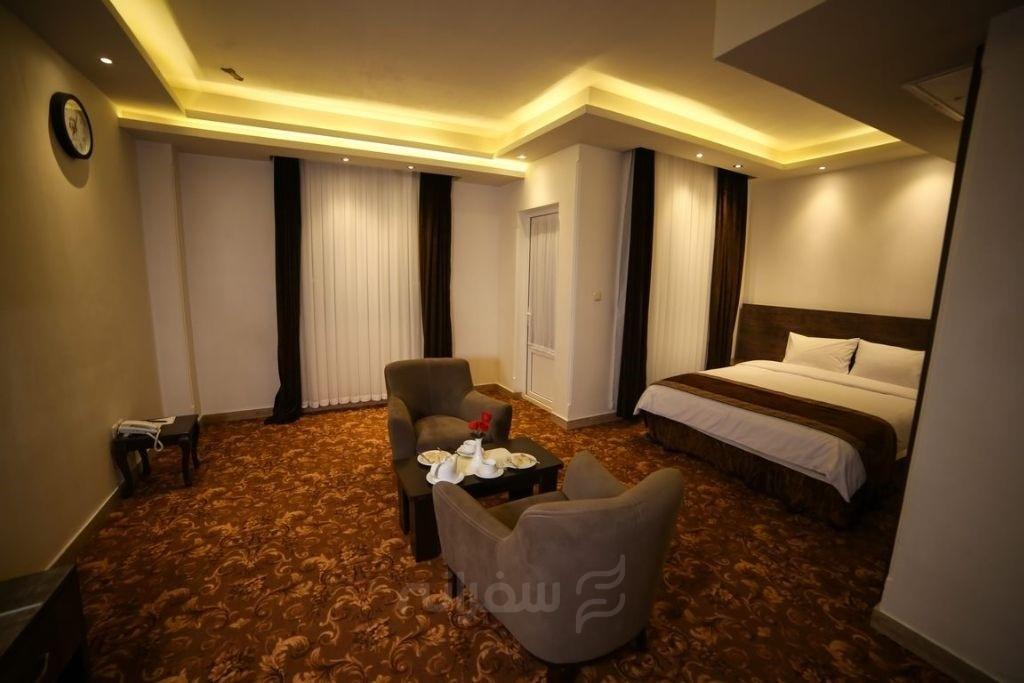 هتل ابریشمی لاهیجان