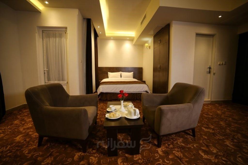 هتل ابریشمی لاهیجان