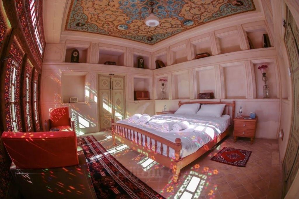 اقامتگاه خانه شیرازی شیراز
