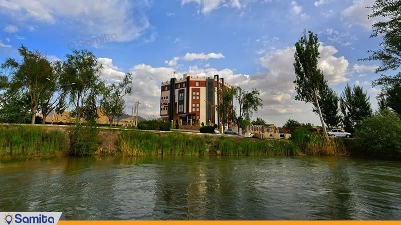 Beach Hotel Pardis Mobarakeh