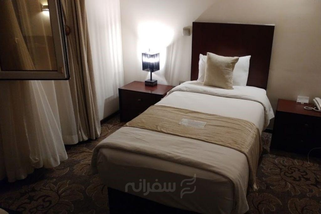 هتل نگارستان کاشان