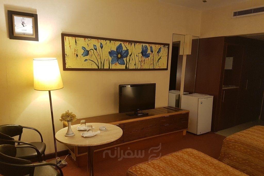 هتل پارسیان آبادان