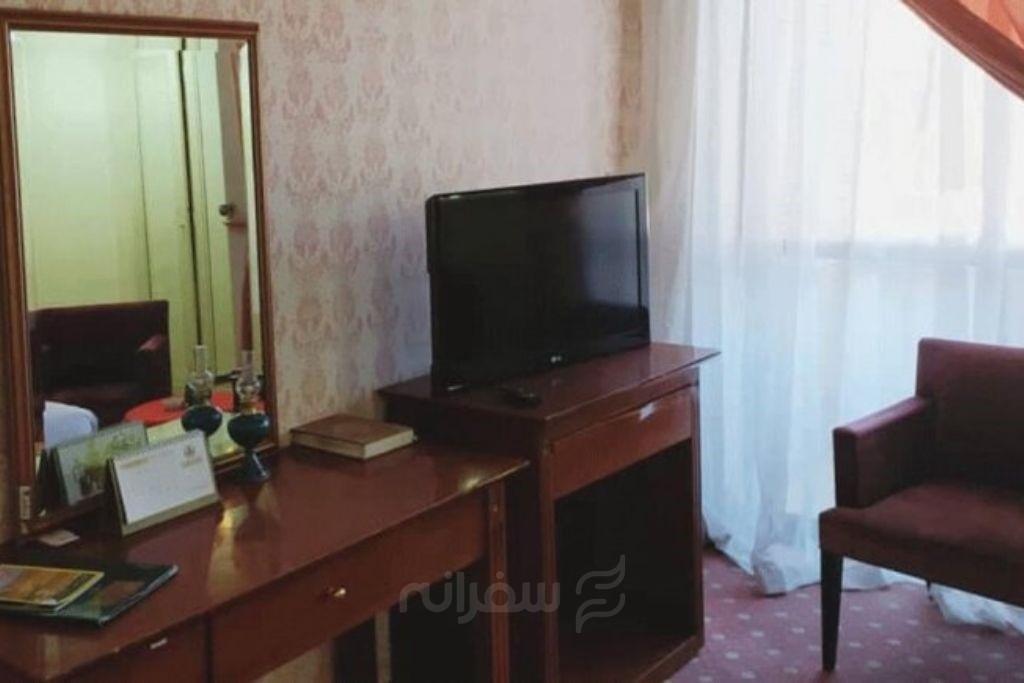 هتل پارسیان بم