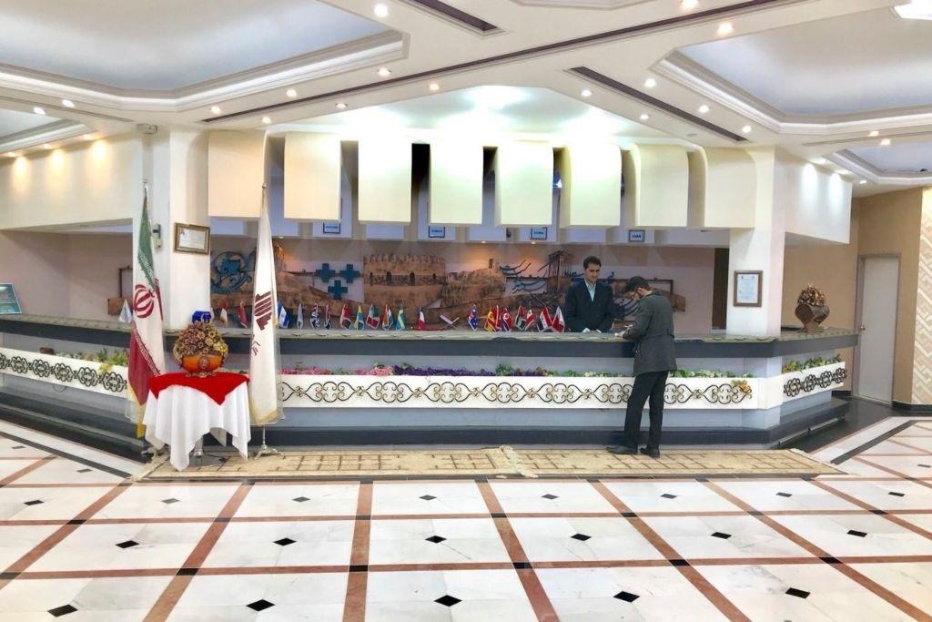 هتل پارسیان بم