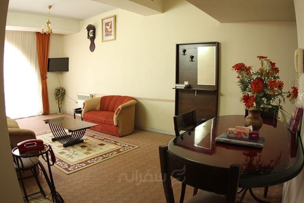 هتل شمس شیراز