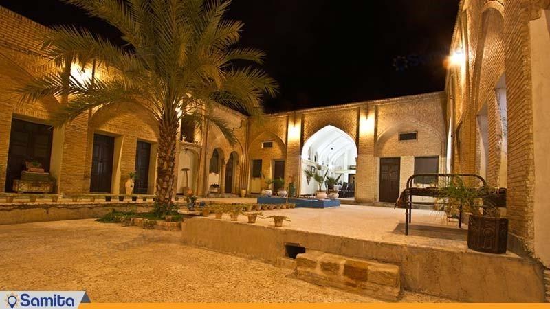 نمای ساختمان هتل سنتی خانه سرابی شوشتر