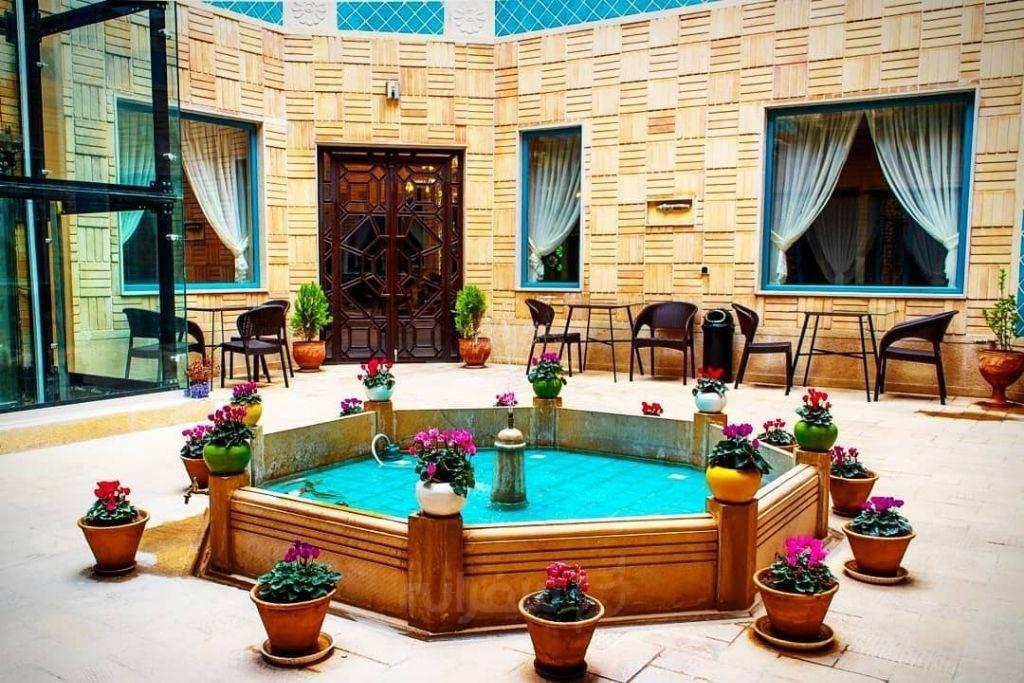 هتل وکیل شیراز