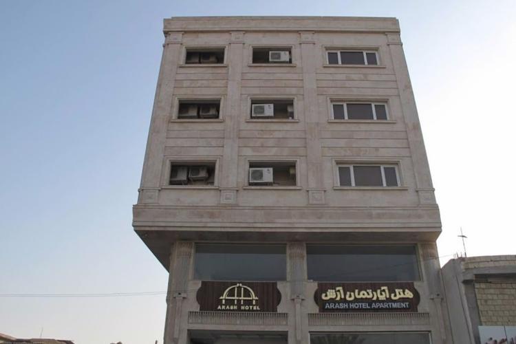 Qeshm arash hotel