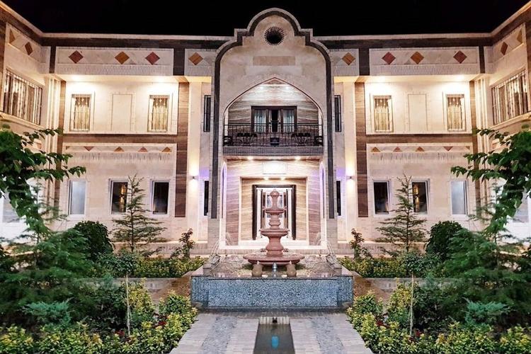 Kashan arg mohtasham hotel