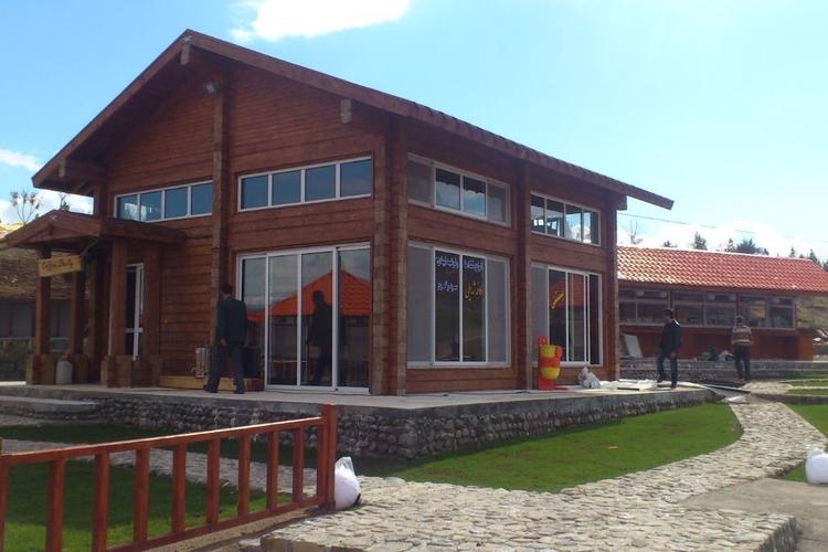 Jolfa Vila koohestani aras hotel