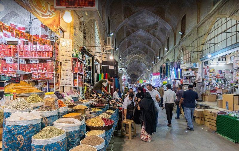 معرفی هتل های نزدیک بازار وکیل شیراز + لینک رزرو و تخفیف