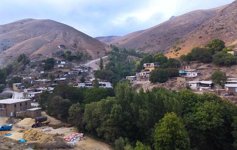 روستای اینجلین | روستای گله اسب های وحشی