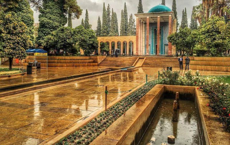 آرامگاه سعدی شیراز: سعدیه + عکس و آدرس و حقایق جالب