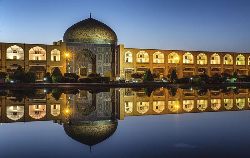 مسجد شیخ لطف الله اصفهان | مسجدی بی همتا به سبک اصفهانی
